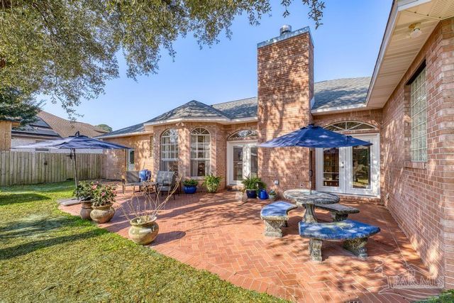 960 Vestavia Way, Gulf Breeze, FL 32563