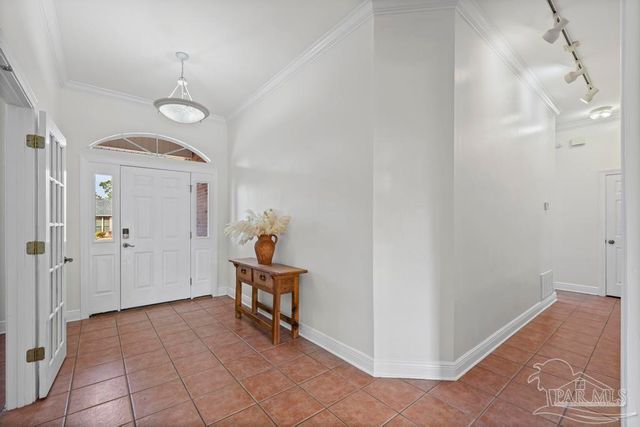 960 Vestavia Way, Gulf Breeze, FL 32563