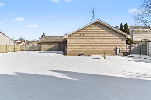 5319 24th PLACE, Kenosha, WI 53144