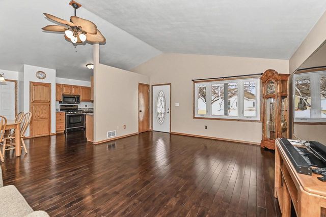 5319 24th PLACE, Kenosha, WI 53144