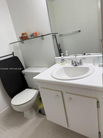 1401 SW 134th Way 211C, Pembroke Pines, FL 33027