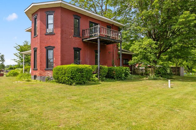 55686 Parkville Road, Mendon, MI 49072