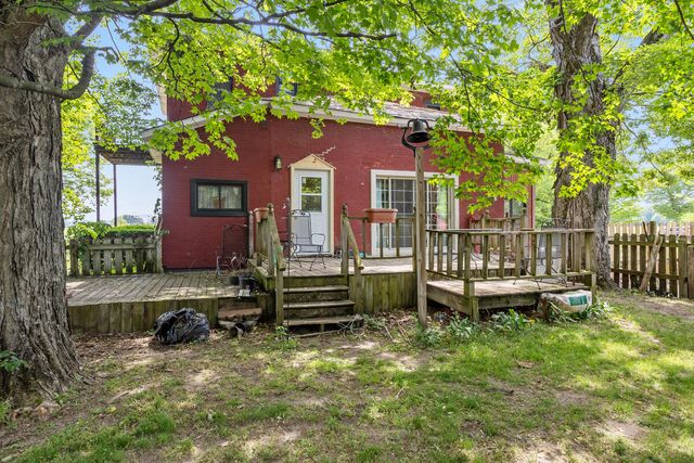 55686 Parkville Road, Mendon, MI 49072