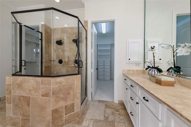 3606 S Versailles Avenue, Dallas, TX 75209