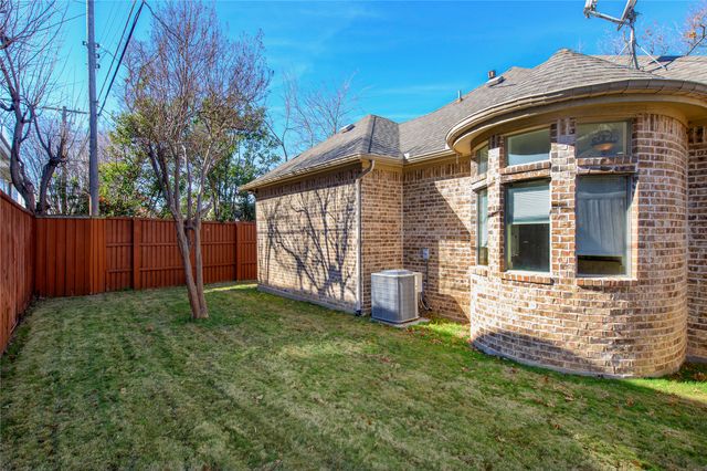 3606 S Versailles Avenue, Dallas, TX 75209