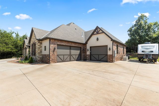 11100 SW 118th Street, Mustang, OK 73064