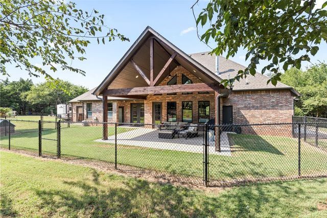 11100 SW 118th Street, Mustang, OK 73064
