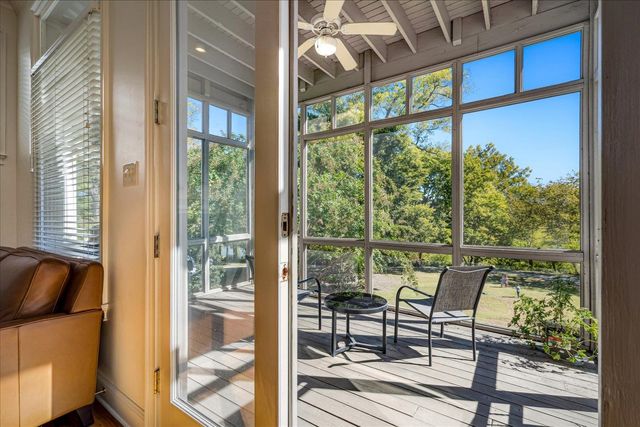 844 HARBOR ISLE CIR, Memphis, TN 38103