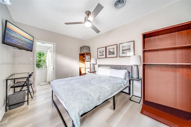 1940 NE 62nd St, Fort Lauderdale, FL 33308