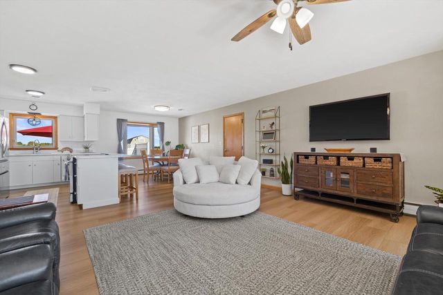 7306 12th STREET, Kenosha, WI 53144