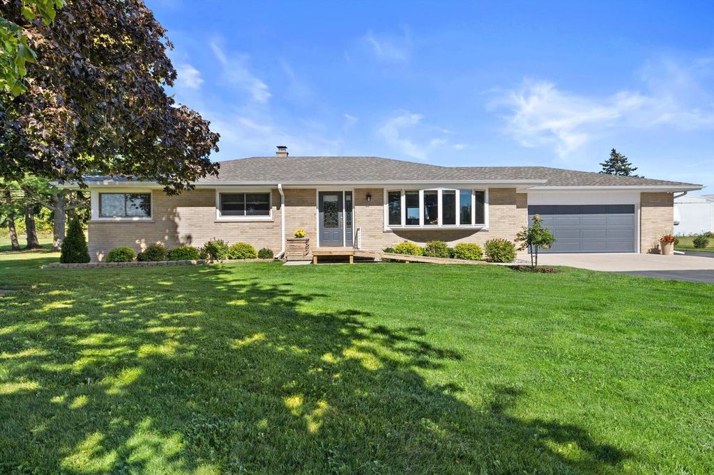 7306 12th STREET, Kenosha, WI 53144