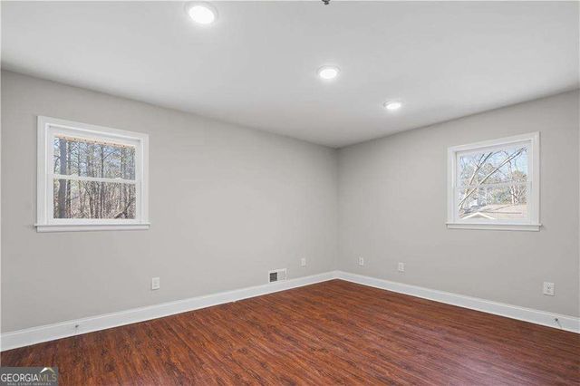 2239 Scenic Drive, Snellville, GA 30078