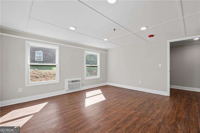 2239 Scenic Drive, Snellville, GA 30078