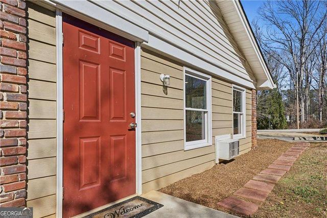 2239 Scenic Drive, Snellville, GA 30078