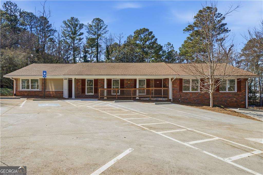 2239 Scenic Drive, Snellville, GA 30078