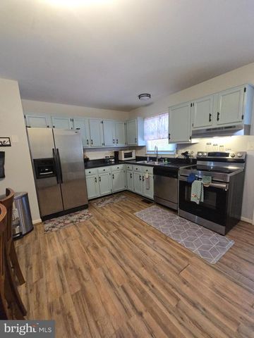 611 ABBEY DR, Ruther Glen, VA 22546