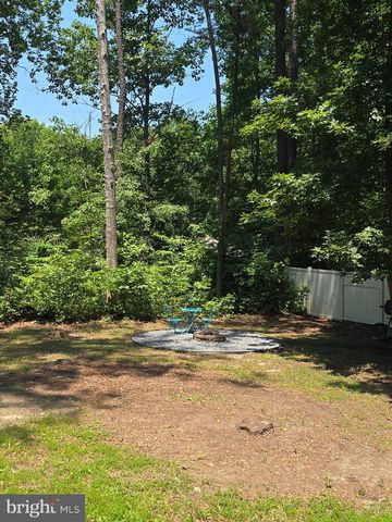 611 ABBEY DR, Ruther Glen, VA 22546