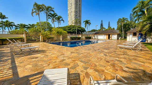 1060 Kamehameha Highway 4302A, Pearl City, HI 96782