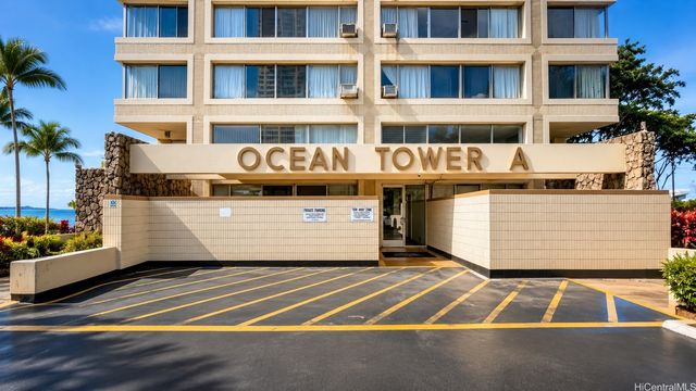 1060 Kamehameha Highway 4302A, Pearl City, HI 96782