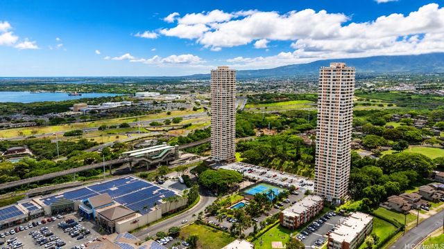 1060 Kamehameha Highway 4302A, Pearl City, HI 96782