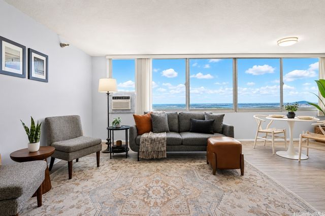 1060 Kamehameha Highway 4302A, Pearl City, HI 96782