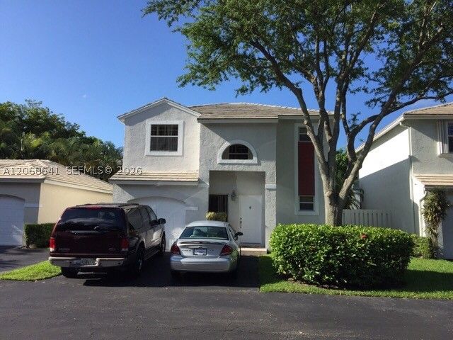 9888 NW 2nd St, Plantation, FL 33324