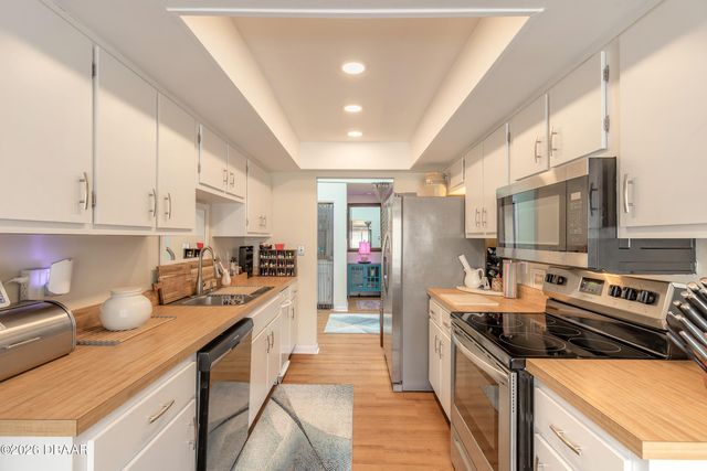 148 Turnberry Circle, New Smyrna Beach, FL 32168