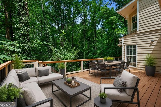 9335 Huntcliff Trace, Sandy Springs, GA 30350