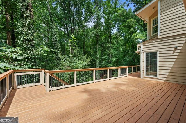 9335 Huntcliff Trace, Sandy Springs, GA 30350