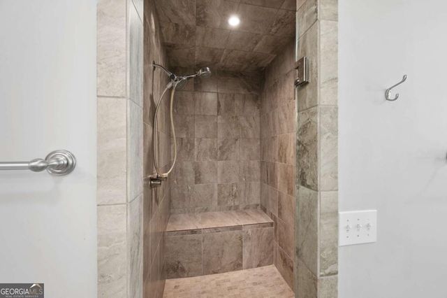 9335 Huntcliff Trace, Sandy Springs, GA 30350