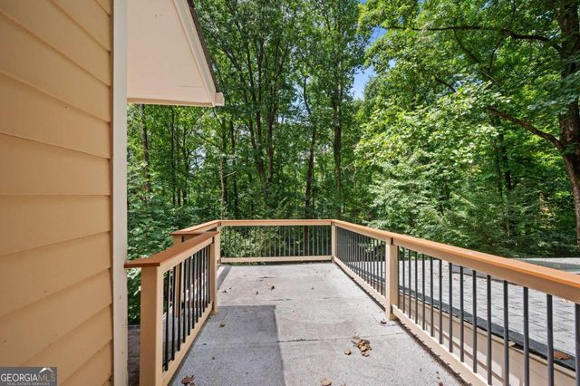 9335 Huntcliff Trace, Sandy Springs, GA 30350