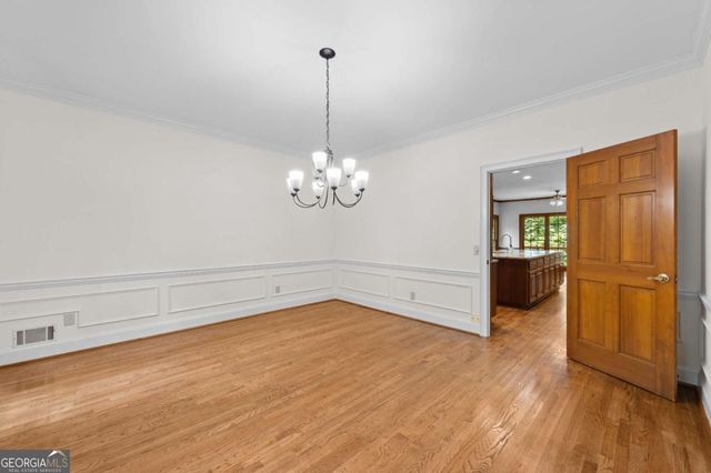 9335 Huntcliff Trace, Sandy Springs, GA 30350