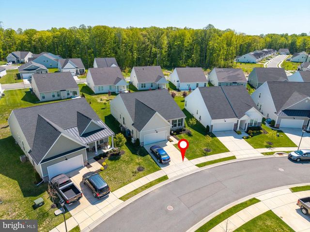 672 MAYFIELD FALLS DR, Newark, DE 19702