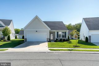 672 MAYFIELD FALLS DR, Newark, DE 19702