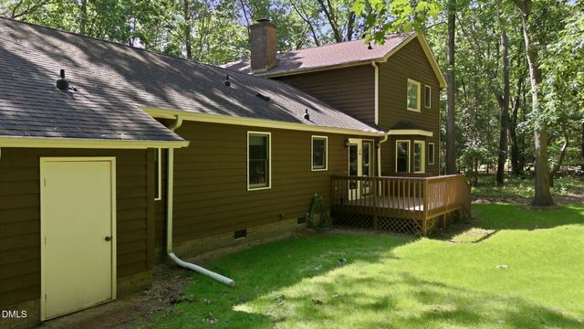 6605 Willow Chase Drive, Willow Springs, NC 27592