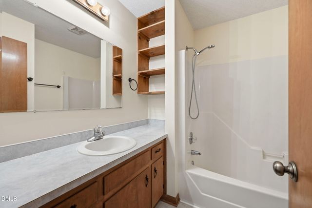 6605 Willow Chase Drive, Willow Springs, NC 27592