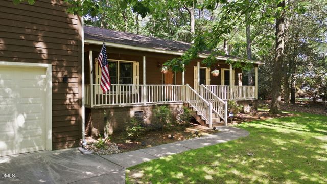 6605 Willow Chase Drive, Willow Springs, NC 27592