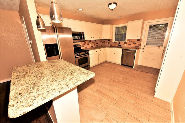 315 Texas Street, Cedar Hill, TX 75104