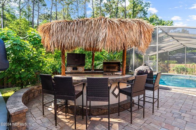 425 OAK POND Drive, Jacksonville, FL 32259