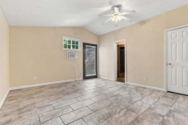 4505 Larch Lane C, Bellaire, TX 77401