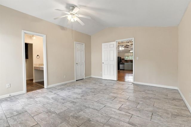 4505 Larch Lane C, Bellaire, TX 77401