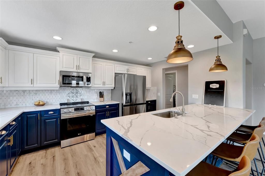 501 HABEN BOULEVARD 506, Palmetto, FL 34221
