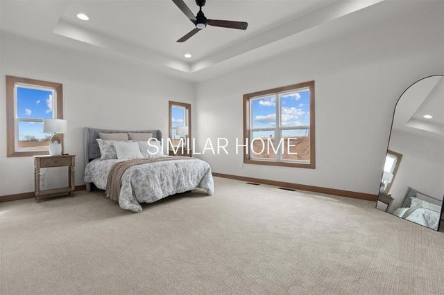 W5759 ROUNDSTONE PLACE, Menasha, WI 54952
