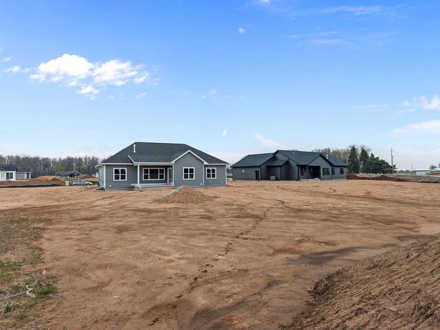 W5759 ROUNDSTONE PLACE, Menasha, WI 54952