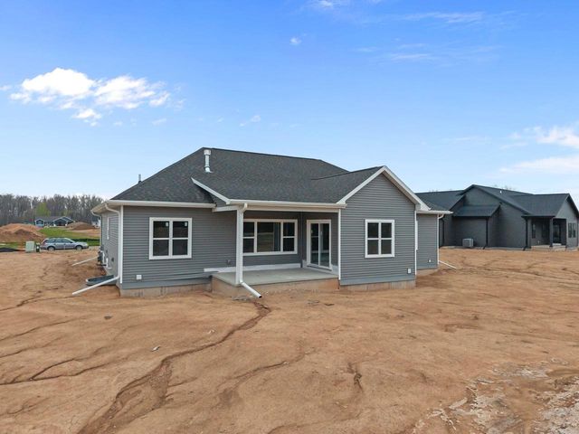 W5759 ROUNDSTONE PLACE, Menasha, WI 54952