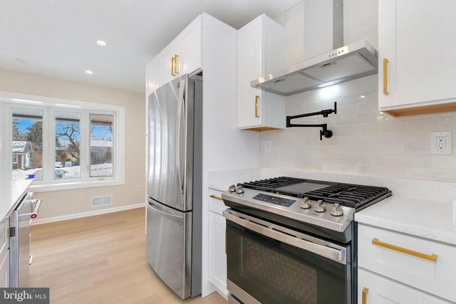 13530 VANDALIA DR, Rockville, MD 20853