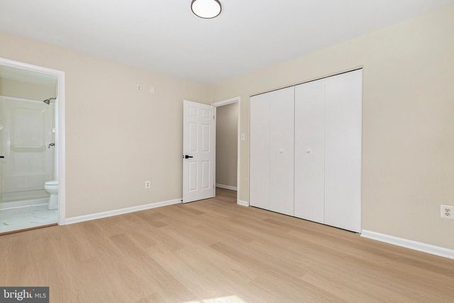 13530 VANDALIA DR, Rockville, MD 20853