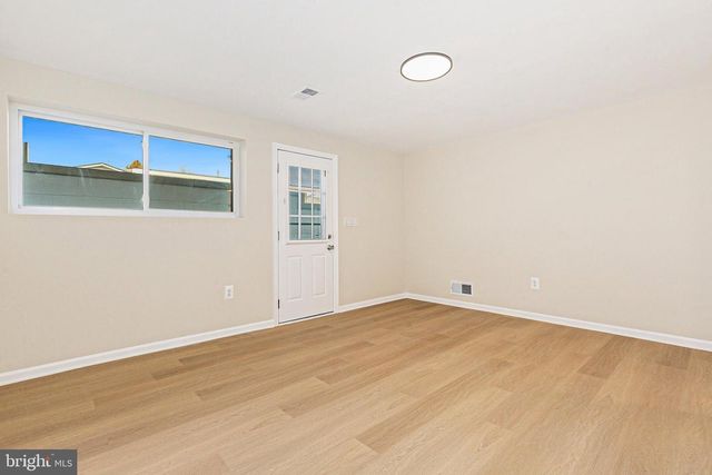 13530 VANDALIA DR, Rockville, MD 20853