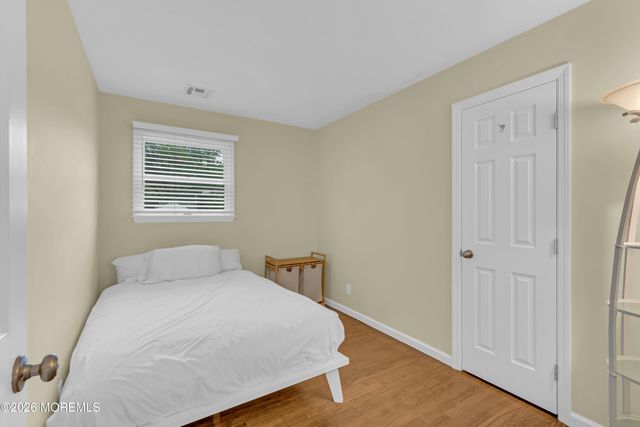 34 Millbrook Drive, Middletown, NJ 07748