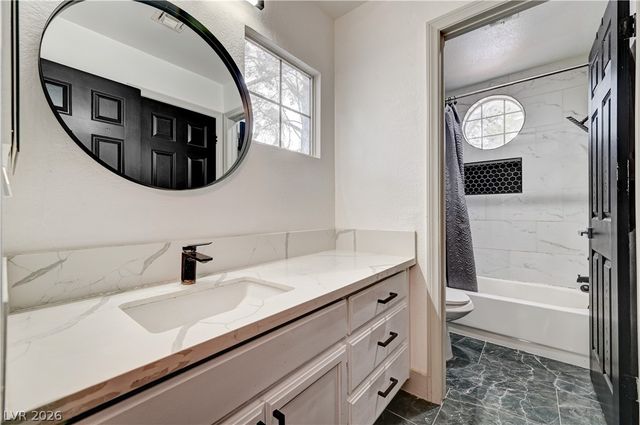 9733 Fern Canyon Avenue, Las Vegas, NV 89117